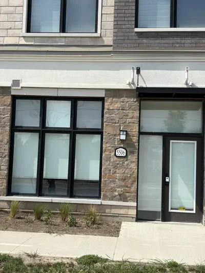 5506 Main Street, Whitchurch-stouffville, On L4a 8b7