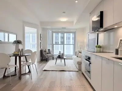 9 Clegg Road 1501, Markham, On L6g 0h3