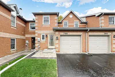 766 Caradonna Crescent 9, Newmarket, On L3x 1w6