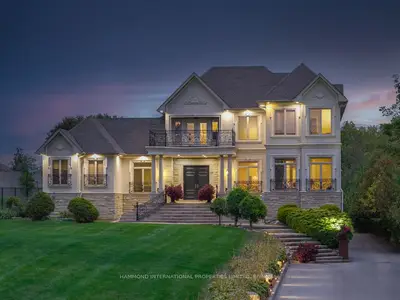 776 Woodland Acres Crescent, Vaughan, On L6a 1g2
