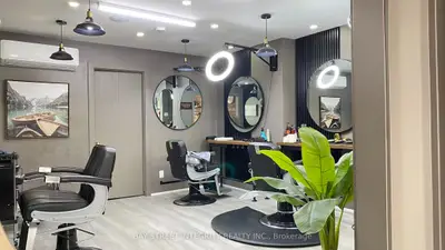 67 Holland Street W, Bradford West Gwillimbury, On L9n 1c5