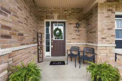 18 Bud Doucette Court, Uxbridge, On L9p 0e4