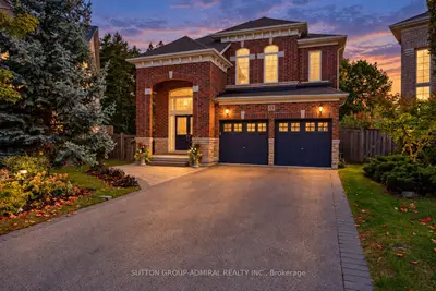 55 Maverick Crescent, Vaughan, On L6a 4l1