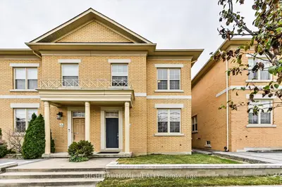 10490 Victoria Square Boulevard, Markham, On L6c 0a4