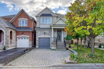 15 Fraserwood Road, Vaughan, On L4j 9c5
