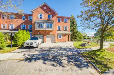 7 Hawtin Lane, Aurora, On L4g 7l4