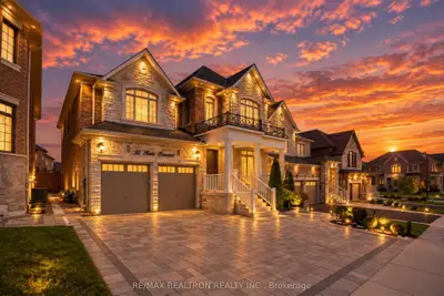 20 Tesla Crescent, East Gwillimbury, On L9n 0t3