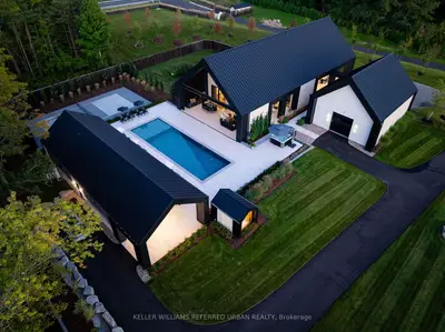 15600 Dufferin Street, King, On L7b 1k5