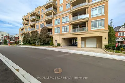 15277 Yonge Street 707, Aurora, On L4g 1y3