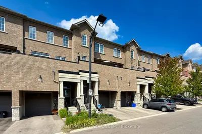 227 Harding Park Street, Newmarket, On L3y 0e3