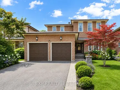 16 Wainwright Avenue, Richmond Hill, On L4c 5r5