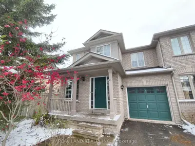68 Waterton Crescent, Richmond Hill, On L4b 4l2