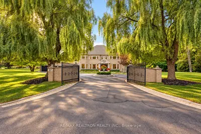37 Offord Crescent, Aurora, On L4g 0k5