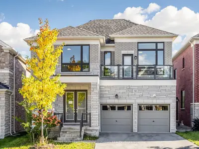 192 Sunset Vista Court, Aurora, On L4g 3y1