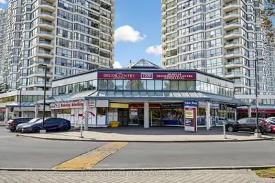 7300 Yonge Street 1810, Vaughan, On L4j 7y5