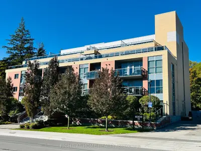 8302 Islington Avenue 207, Vaughan, On L4l 0e6