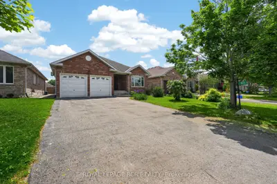 71 Elmwood Avenue, Brock, On L0k 1a0