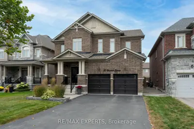 20 Hackett Street, New Tecumseth, On L9r 1v2