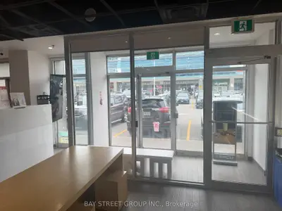 330 Highway 7 E 101, Richmond Hill, On L4b 3p8