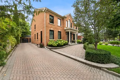 54 Theobalds Circle, Richmond Hill, On L4c 9c9