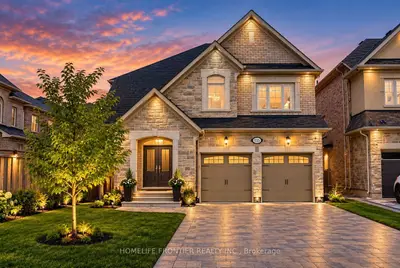 135 Ross Vennare Crescent, Vaughan, On L4h 4n2