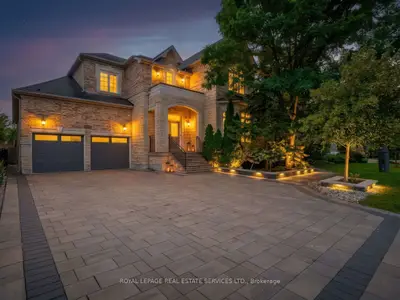 11 Beauvista Court, Vaughan, On L4h 3g6