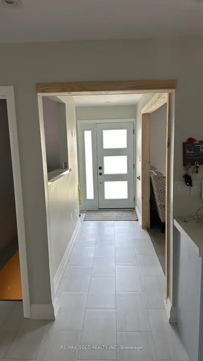 54 Alexander Street, New Tecumseth, On L0g 1w0