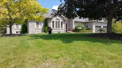 49 Shore Crescent, Georgina, On L0e 1s0