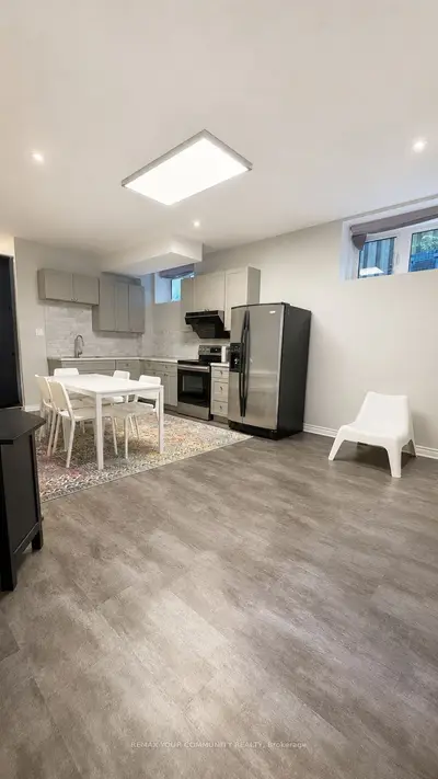 76 Church Street Basement, Richmond Hill, On L4c 1w3