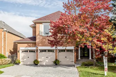 53 Brookshill Crescent, Richmond Hill, On L4b 3j1
