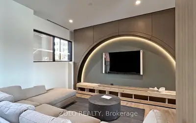 7950 Bathurst Street 1324, Vaughan, On L4j 0l4
