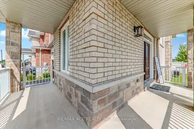168 Rutherford Road, Bradford West Gwillimbury, On L3z 0b4
