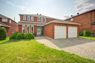 12 Bellside Drive, Markham, On L3p 7b8