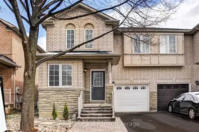 11 Bologna Road, Vaughan, On L4h 2b1