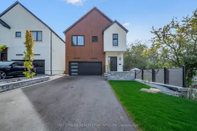 323 Winnifred Drive, Georgina, On L4p 3b4