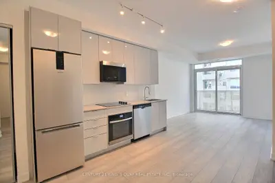 10 Abeja Street 1416, Vaughan, On L4k 0r4