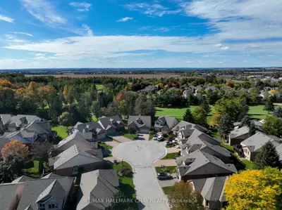9 La Costa Court, New Tecumseth, On L9r 1z4