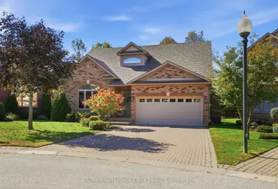 9 La Costa Court, New Tecumseth, On L9r 1z4