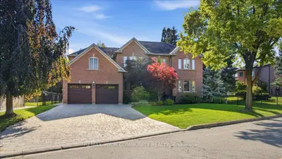250 Roselawn Drive, Vaughan, On L4h 1a2