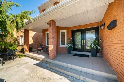 98 Arrowhead Drive, Vaughan, On L4l 4a5