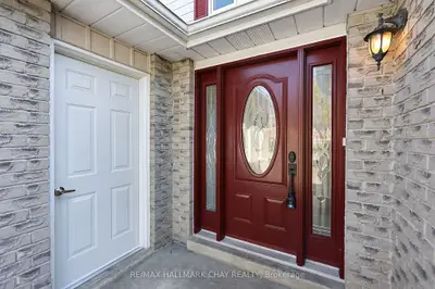 38 Imperial Crescent, Bradford West Gwillimbury, On L3z 2n7