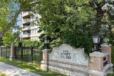 610 Bullock Drive 1102, Markham, On L3r 0g1