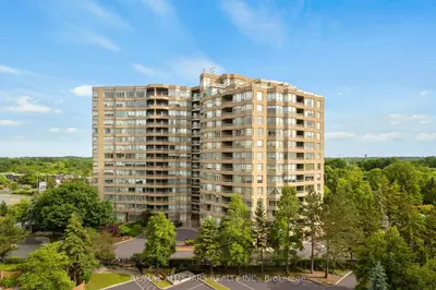 610 Bullock Drive 1102, Markham, On L3r 0g1