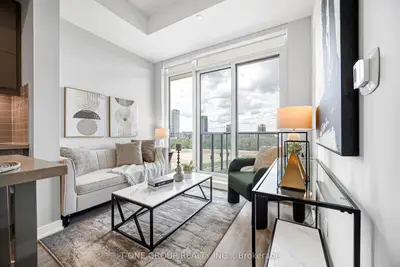 292 Verdale Crossing 1007, Markham, On L6g 0h6