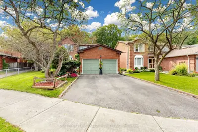 76 Tilman Circle, Markham, On L3p 5v6