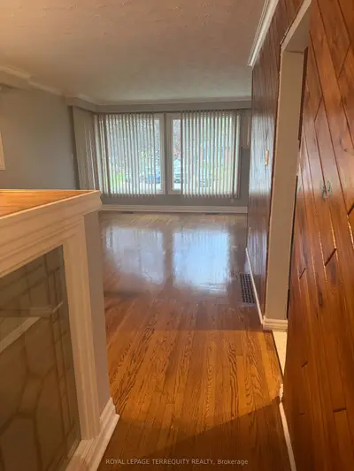444 Osiris Drive, Richmond Hill, On L4c 2p9