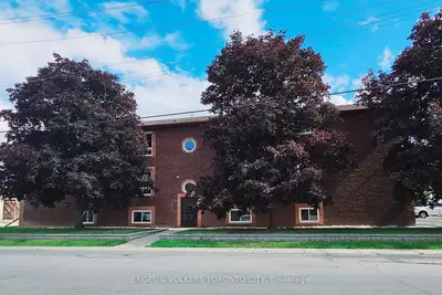 86 Curtis Street 5, Essa, On L0m 1b2
