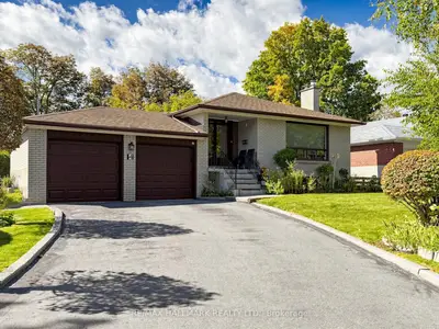4 Multiflora Place, Markham, On L3t 2w5