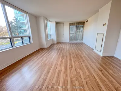 88 Times Avenue 310, Markham, On L3t 7z4
