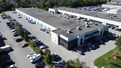 250 West Beaver Creek Road 16, Richmond Hill, On L4b 1c7